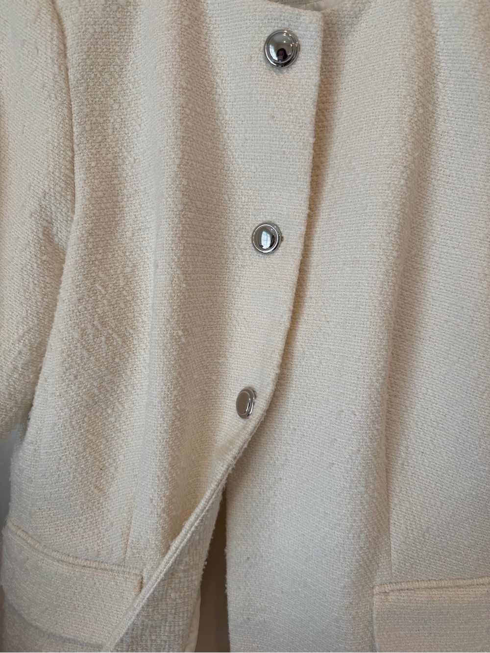 H&M Cream Short-Sleeve Bouclé Jacket - Picture 2 of 4